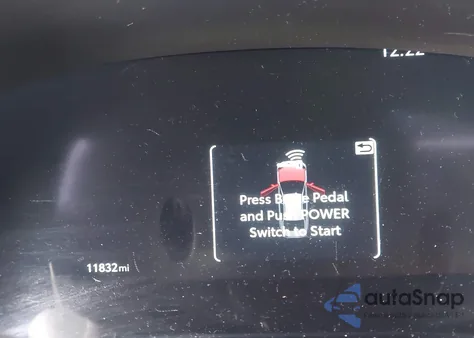 2025 Toyota Camry Xle z USA, uszkodzony, nr VIN 4T1DBADK4SU519492